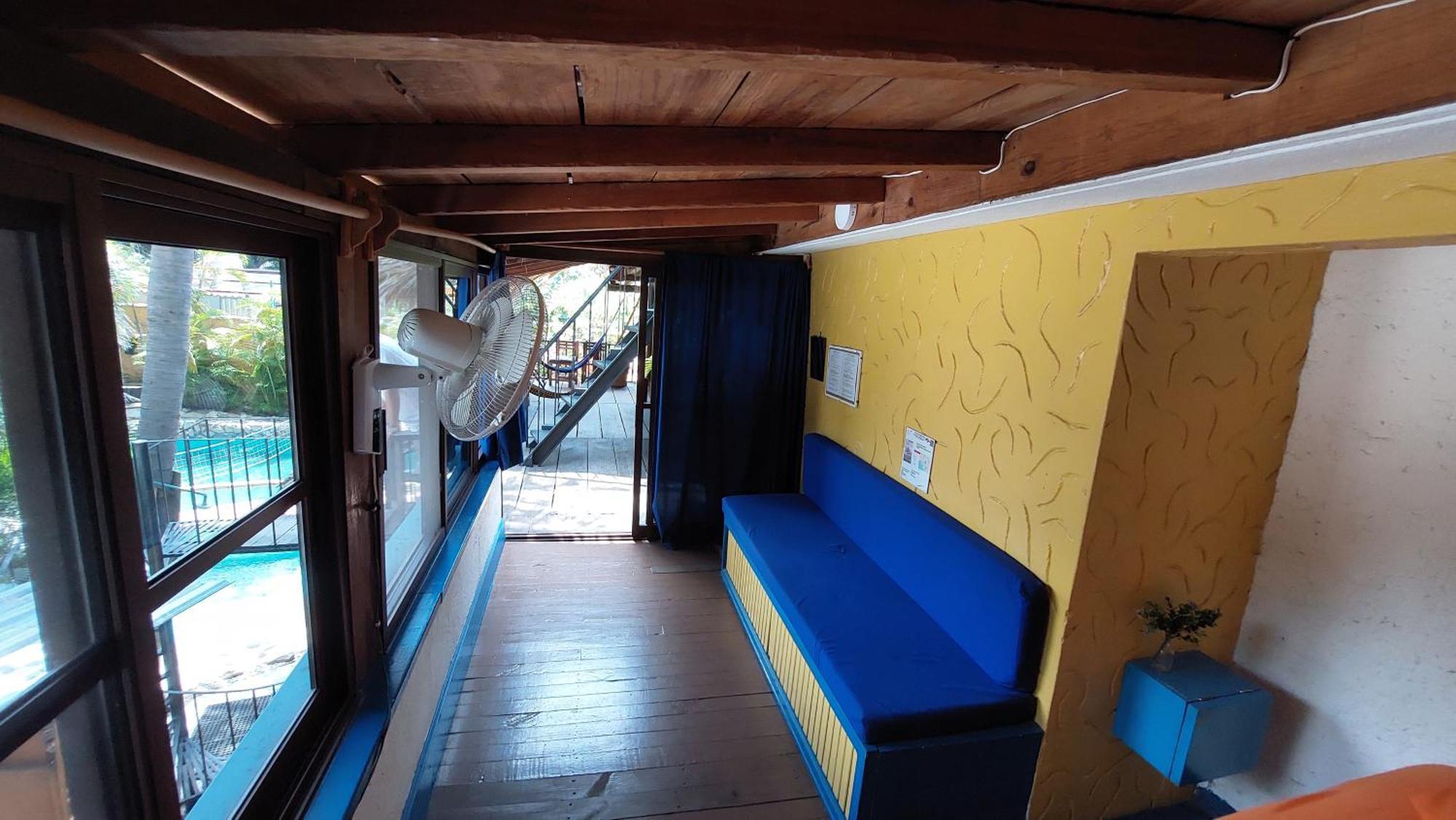 Tower Bridge Hostel Puerto Escondido  Exteriör bild